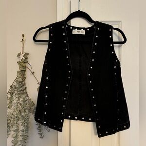 Women’s Studded Vest